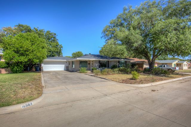 6562 Locke Avenue, Fort Worth, TX 76116