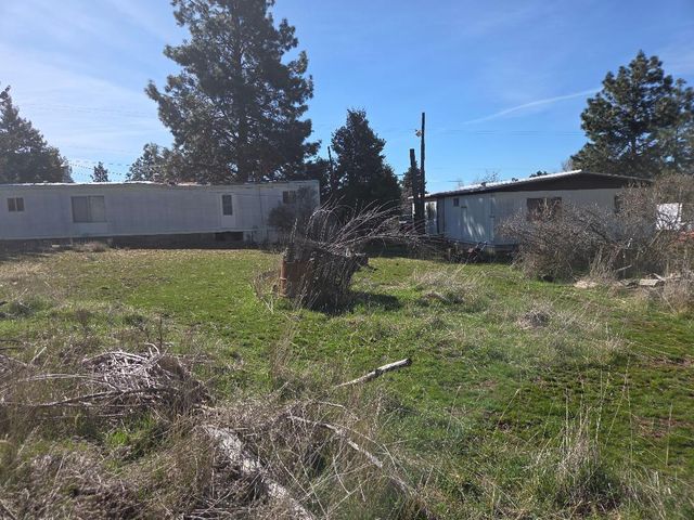 11727 Clovis Drive, Klamath Falls, OR 97603