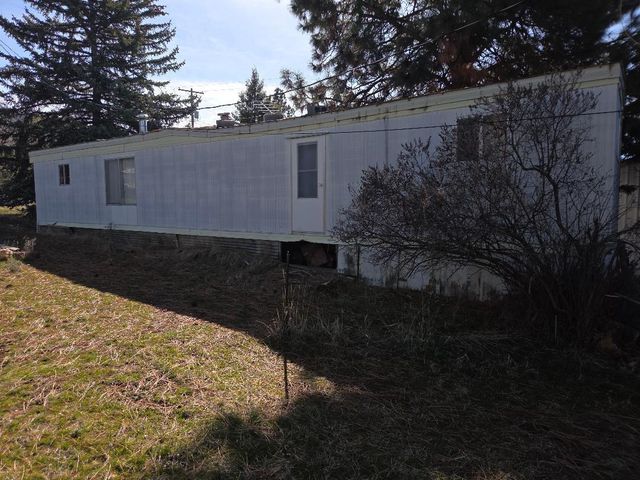 11727 Clovis Drive, Klamath Falls, OR 97603