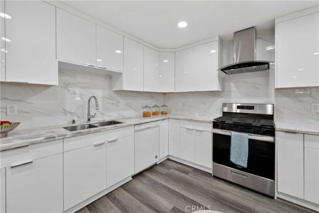 13930 Parkway, Garden Grove, CA 92843