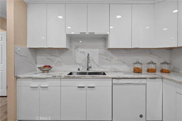 13930 Parkway, Garden Grove, CA 92843