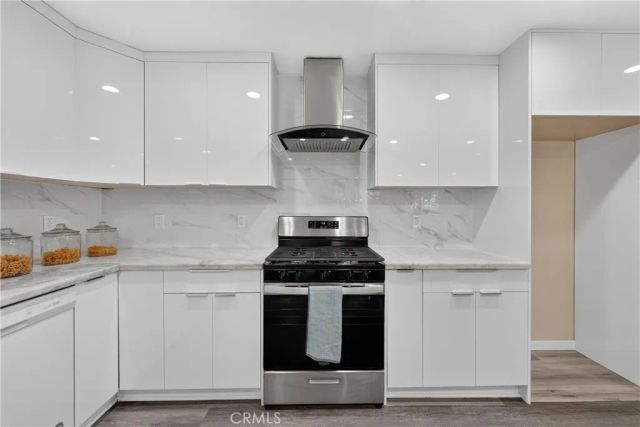 13930 Parkway, Garden Grove, CA 92843