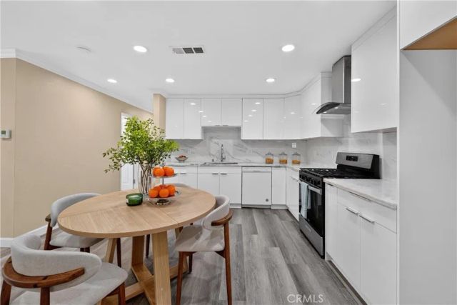 13930 Parkway, Garden Grove, CA 92843