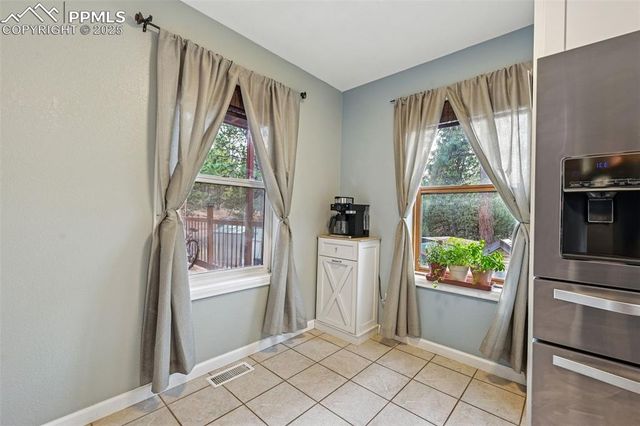 31 Wallace Drive, Florissant, CO 80816