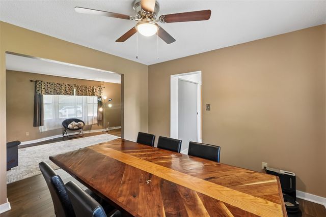 7300 Prairie Avenue, Urbandale, IA 50322