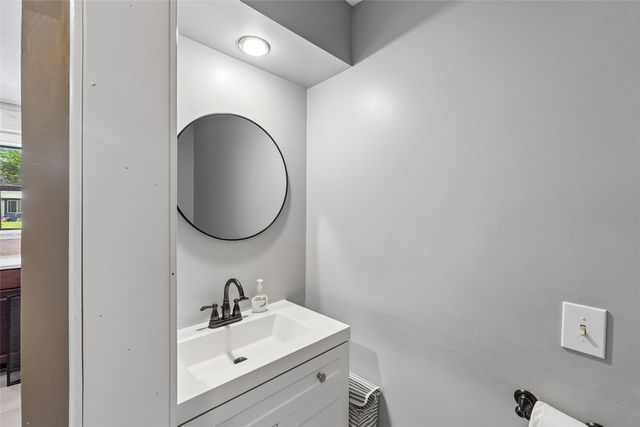 7300 Prairie Avenue, Urbandale, IA 50322