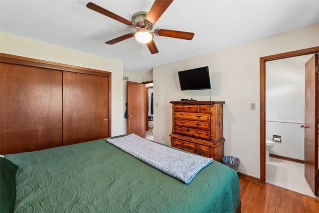 7300 Prairie Avenue, Urbandale, IA 50322