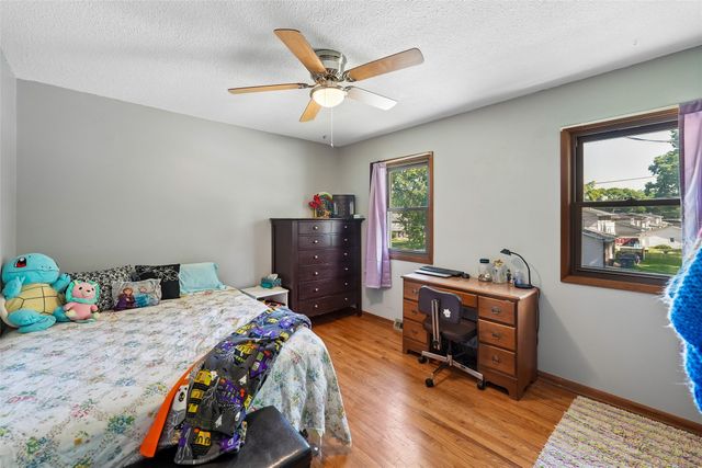 7300 Prairie Avenue, Urbandale, IA 50322
