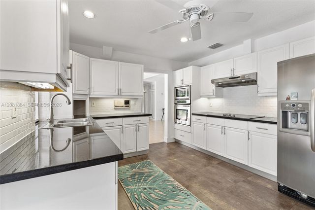 14645 SW 83rd Avenue, Palmetto Bay, FL 33158