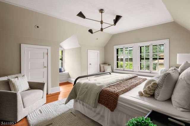 3 Overlook Ave, West Orange Twp., NJ 07052