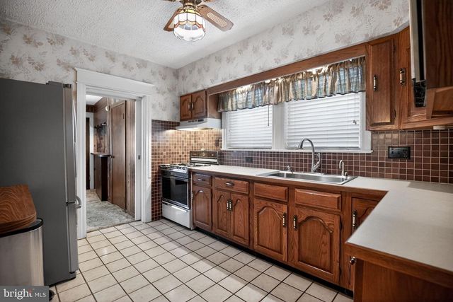 24 LUPTON, Woodbury, NJ 08096