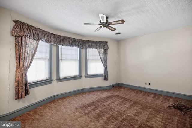 24 LUPTON, Woodbury, NJ 08096