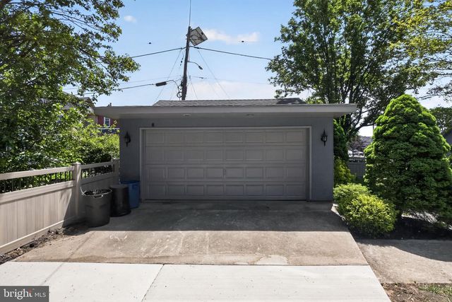 24 LUPTON, Woodbury, NJ 08096
