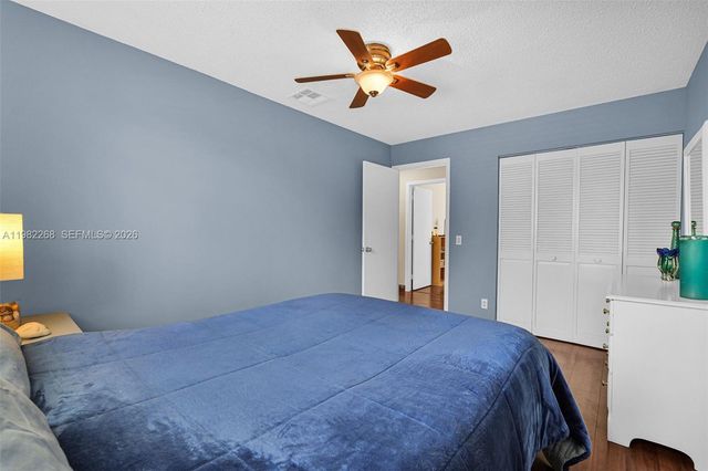 2632 Oak Park Cir, Davie, FL 33328