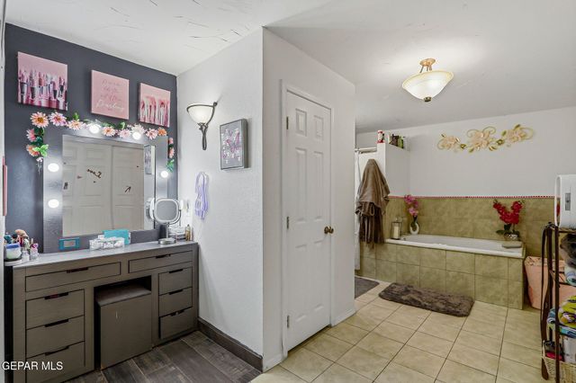 11445 REX BAXTER Drive, El Paso, TX 79936