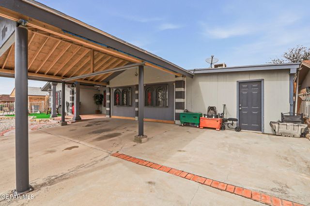11445 REX BAXTER Drive, El Paso, TX 79936