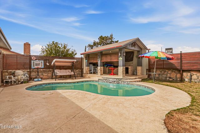 11445 REX BAXTER Drive, El Paso, TX 79936