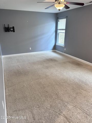 109 Pennington Street, Jacksonville, NC 28540