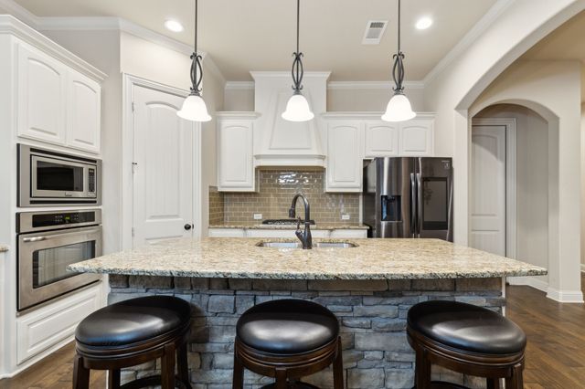 2504 Moores Landing, Arlington, TX 76016