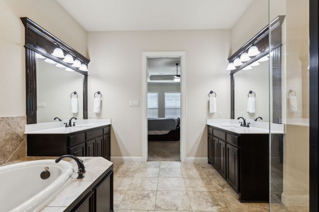 2504 Moores Landing, Arlington, TX 76016