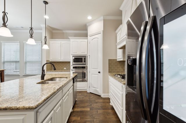 2504 Moores Landing, Arlington, TX 76016