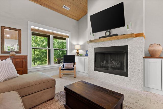 15025 May Road, Sale Creek, TN 37373