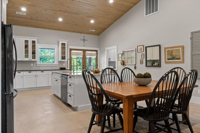 15025 May Road, Sale Creek, TN 37373