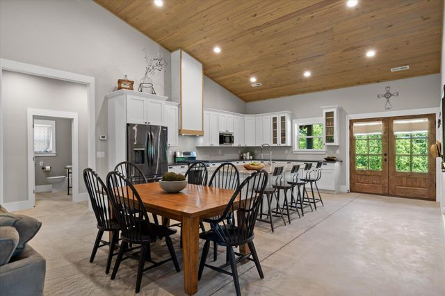 15025 May Road, Sale Creek, TN 37373