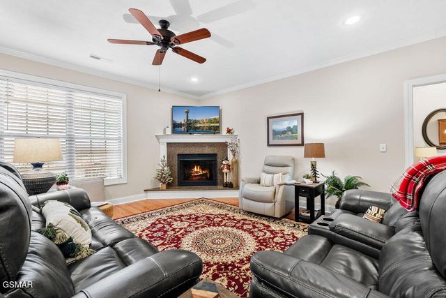 2241 Boulder Crest Lane, Sevierville, TN 37876