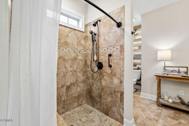 2241 Boulder Crest Lane, Sevierville, TN 37876