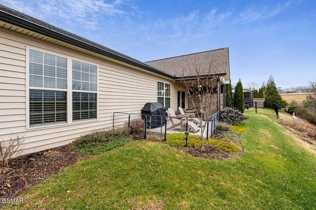 2241 Boulder Crest Lane, Sevierville, TN 37876