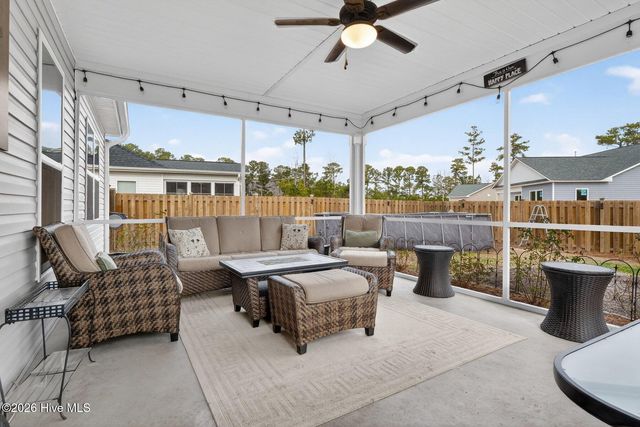 228 Autumn Breeze Lane NE, Bolivia, NC 28422