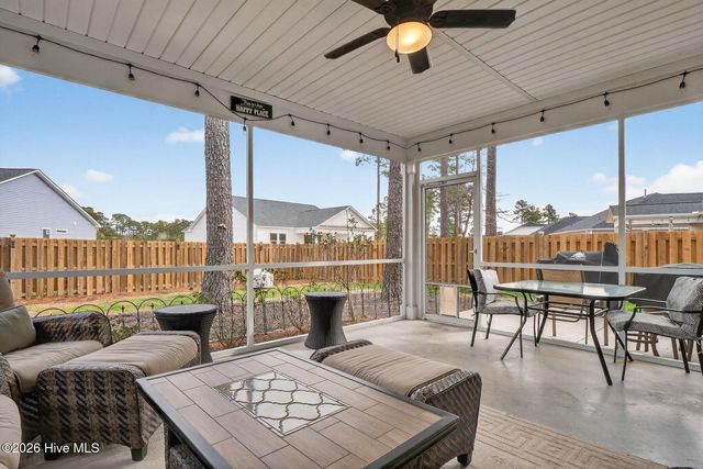 228 Autumn Breeze Lane NE, Bolivia, NC 28422