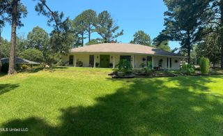 2 Sandalwood Drive, Madison, MS 39110