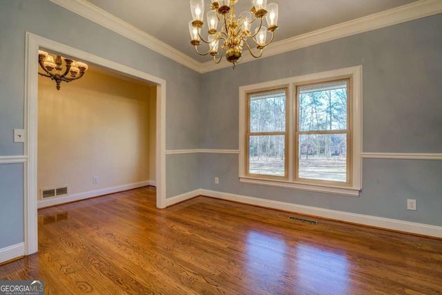 534 Harbour Shores Drive, Jackson, GA 30233