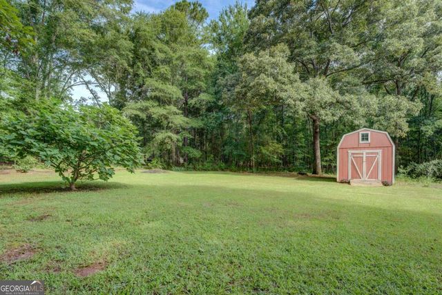 534 Harbour Shores Drive, Jackson, GA 30233