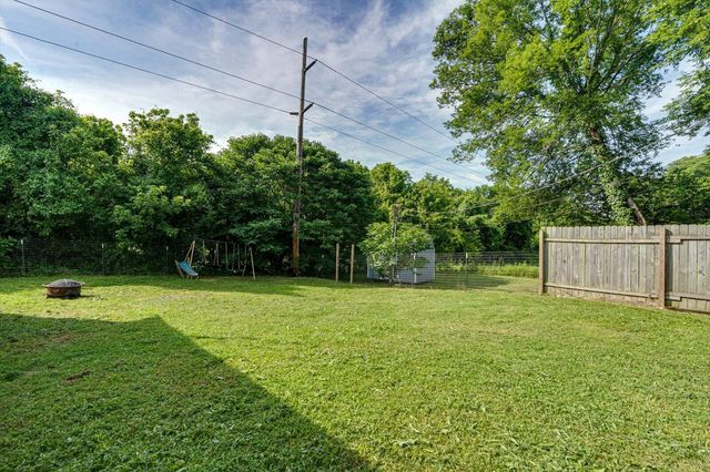 1209 Hickory Avenue, South Pittsburg, TN 37380