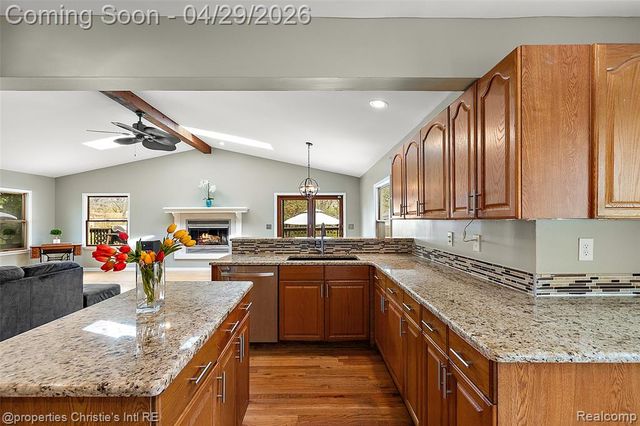 21301 Saint Gertrude Street, Saint Clair Shores, MI 48081