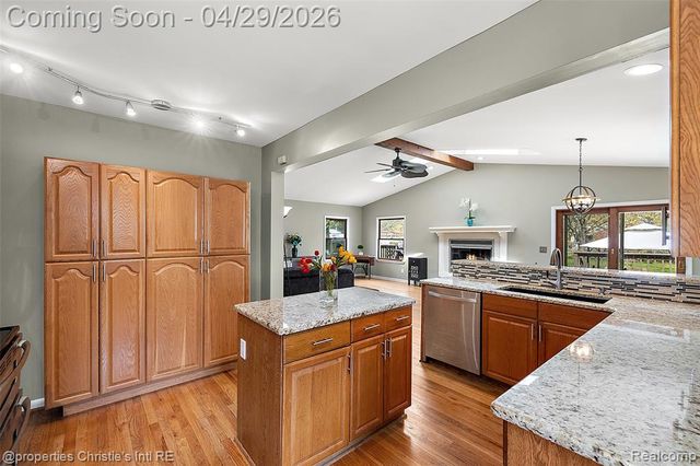 21301 Saint Gertrude Street, Saint Clair Shores, MI 48081