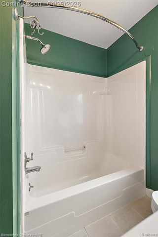 21301 Saint Gertrude Street, Saint Clair Shores, MI 48081