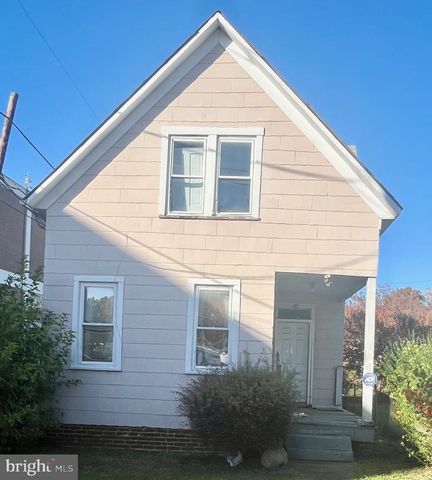 4300 JAY ST NE, Washington, DC 20019