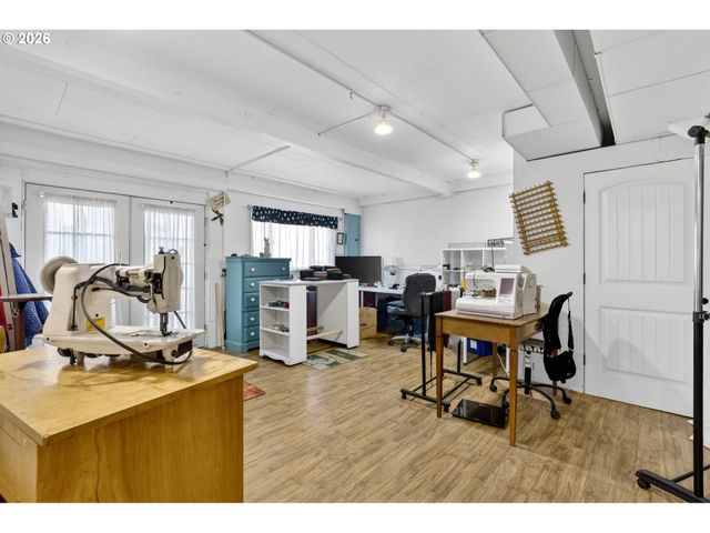 186 Ne SHAFFORD Ave, Estacada, OR 97023