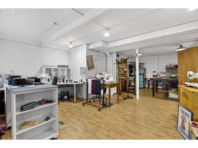 186 Ne SHAFFORD Ave, Estacada, OR 97023