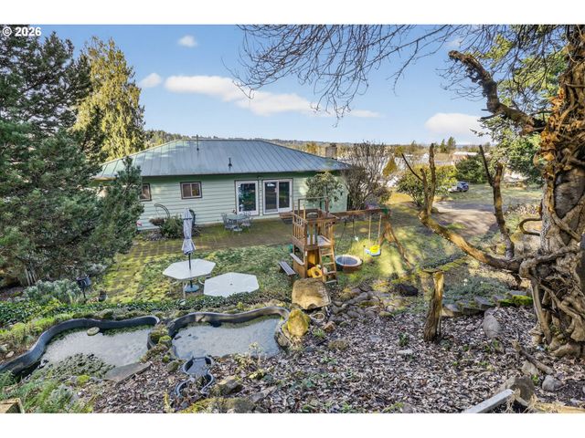 186 Ne SHAFFORD Ave, Estacada, OR 97023