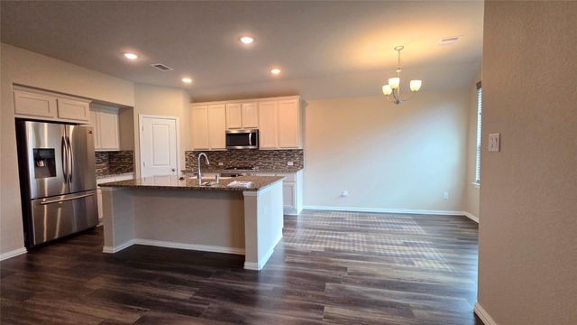 29535 Whitebrush Trace Drive, Spring, TX 77386