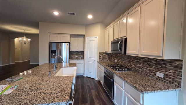 29535 Whitebrush Trace Drive, Spring, TX 77386
