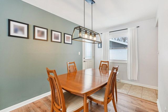 1611 17th AVENUE, Grafton, WI 53024