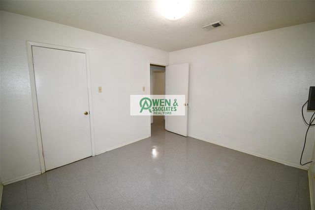 2013 Elizabeth St Street, Westlake, LA 70669