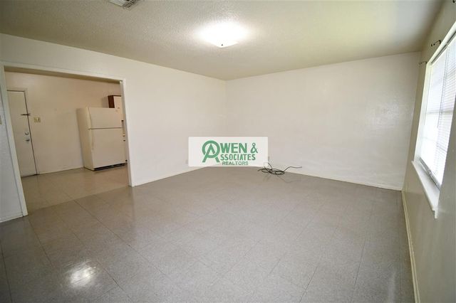 2013 Elizabeth St Street, Westlake, LA 70669