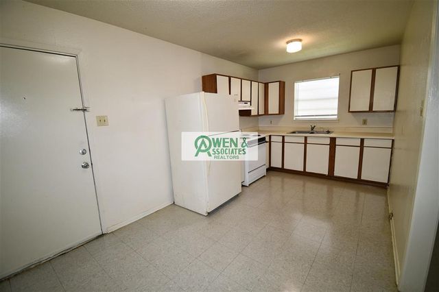 2013 Elizabeth St Street, Westlake, LA 70669